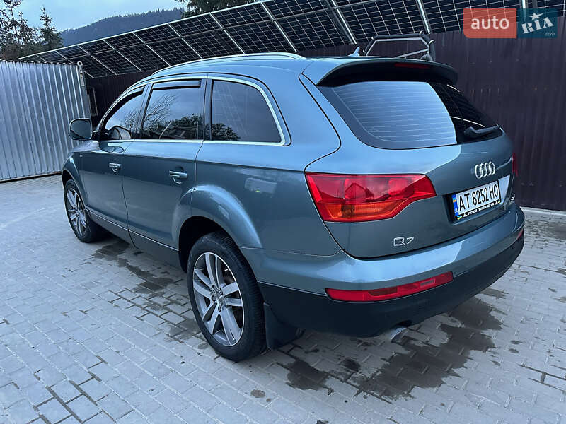 Внедорожник / Кроссовер Audi Q7 2008 в Верховине