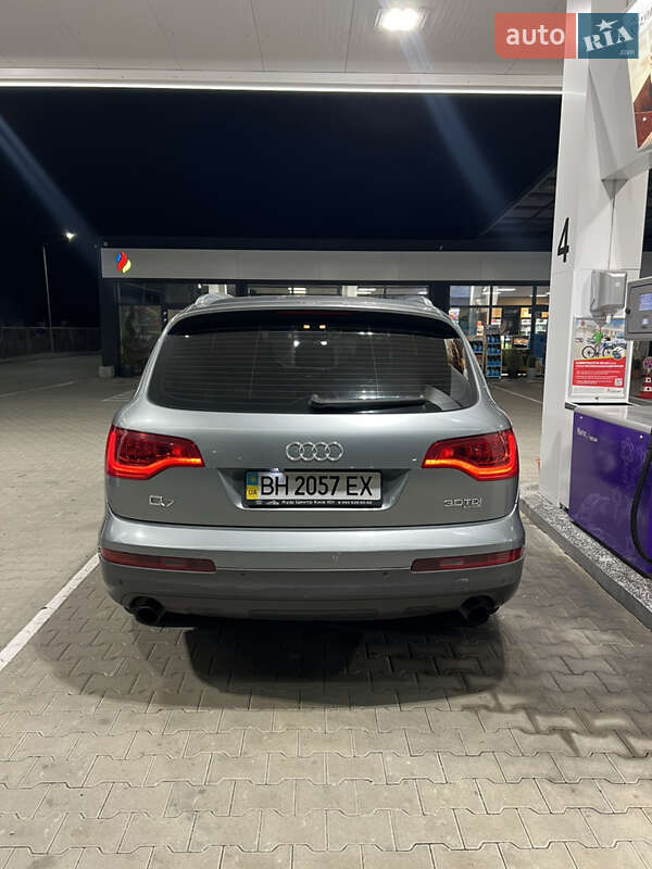Внедорожник / Кроссовер Audi Q7 2007 в Измаиле