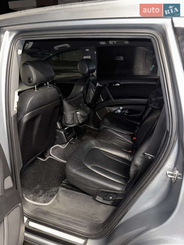 Внедорожник / Кроссовер Audi Q7 2007 в Измаиле