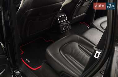 Внедорожник / Кроссовер Audi Q7 2010 в 