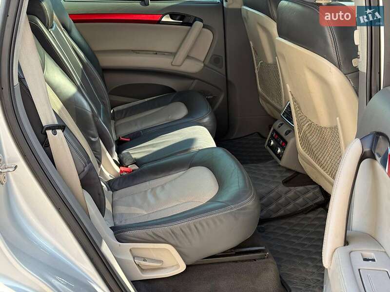 Позашляховик / Кросовер Audi Q7 2006 в Одесі