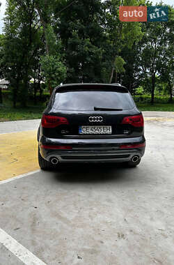 Внедорожник / Кроссовер Audi Q7 2010 в 