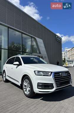 Внедорожник / Кроссовер Audi Q7 2016 в Киеве