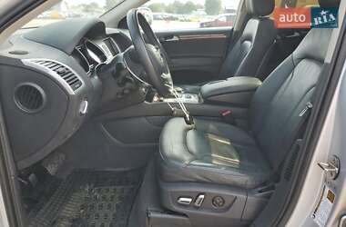 Внедорожник / Кроссовер Audi Q7 2015 в 
