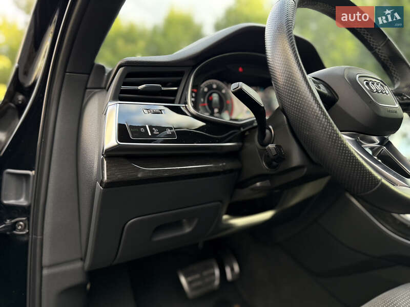 Внедорожник / Кроссовер Audi Q7 2021 в Львове
