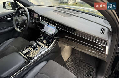 Внедорожник / Кроссовер Audi Q7 2021 в 