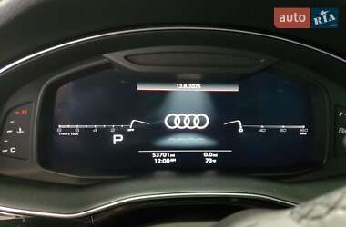 Внедорожник / Кроссовер Audi Q7 2020 в 