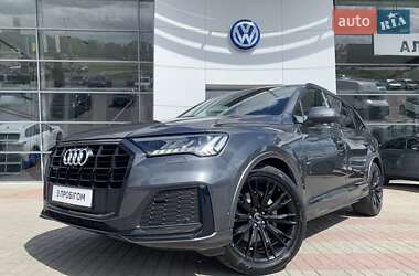 Audi Q7 2021