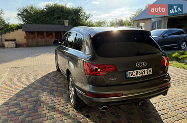 Внедорожник / Кроссовер Audi Q7 2014 в 