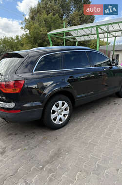 Внедорожник / Кроссовер Audi Q7 2008 в 