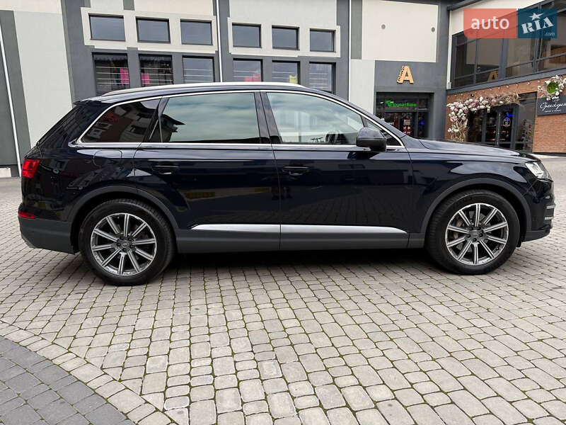 Внедорожник / Кроссовер Audi Q7 2016 в Коломые