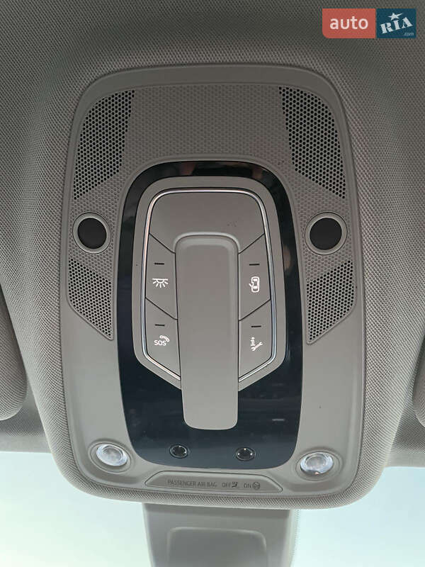 Внедорожник / Кроссовер Audi Q7 2016 в Днепре