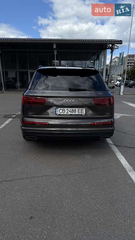 Внедорожник / Кроссовер Audi Q7 2016 в Чернигове