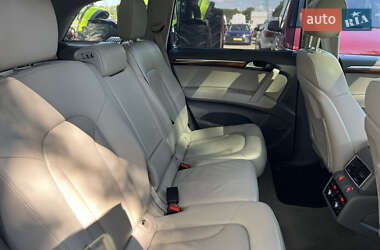 Внедорожник / Кроссовер Audi Q7 2013 в 