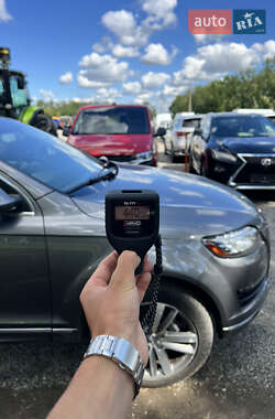Внедорожник / Кроссовер Audi Q7 2013 в 