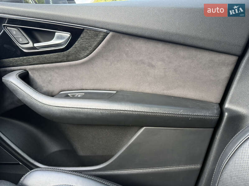 Позашляховик / Кросовер Audi Q7 2018 в Хмельницькому фото 47 Позашляховик / Кросовер Audi Q7 2018 в Хмельницькому