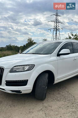Audi Q7 2011