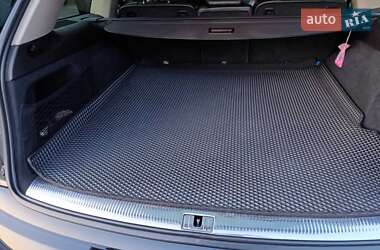 Внедорожник / Кроссовер Audi Q7 2013 в 