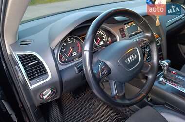 Внедорожник / Кроссовер Audi Q7 2013 в 
