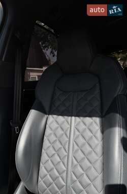 Внедорожник / Кроссовер Audi Q7 2024 в 