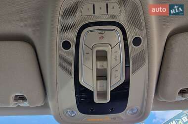 Внедорожник / Кроссовер Audi Q7 2017 в 