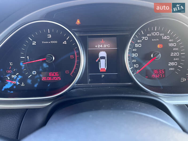 Позашляховик / Кросовер Audi Q7 2011 в Вінниці