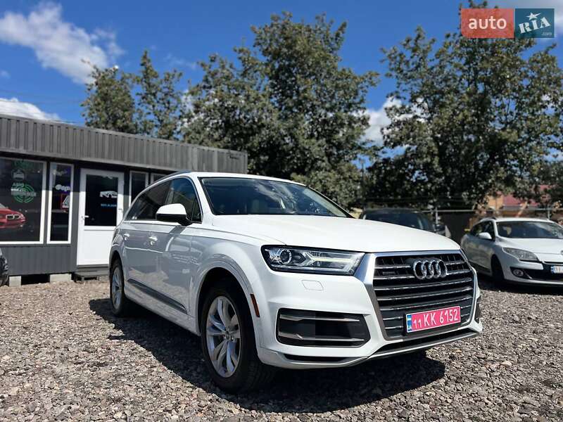 Позашляховик / Кросовер Audi Q7 2017 в Полтаві фото 3 Позашляховик / Кросовер Audi Q7 2017 в Полтаві