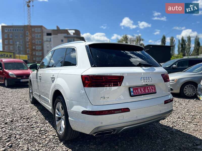 Позашляховик / Кросовер Audi Q7 2017 в Полтаві фото 9 Позашляховик / Кросовер Audi Q7 2017 в Полтаві