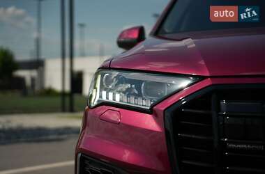 Внедорожник / Кроссовер Audi Q7 2019 в 
