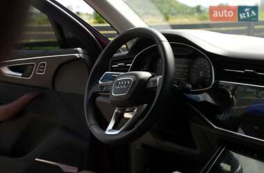 Внедорожник / Кроссовер Audi Q7 2019 в 