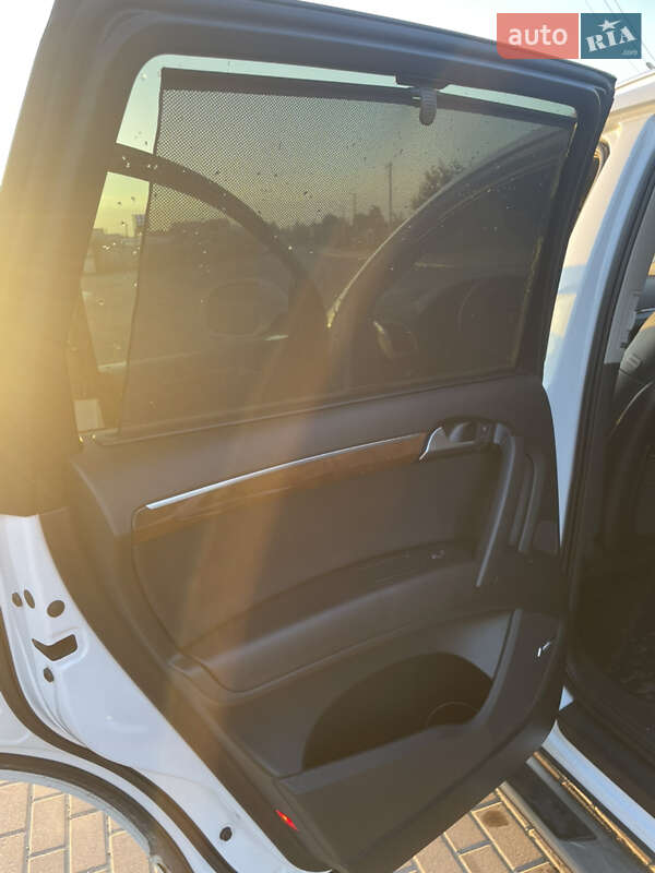 Позашляховик / Кросовер Audi Q7 2012 в Новояворівську фото 10 Позашляховик / Кросовер Audi Q7 2012 в Новояворівську