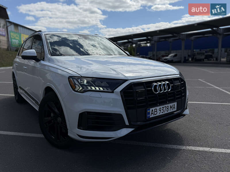 Позашляховик / Кросовер Audi Q7 2020 в Вінниці
