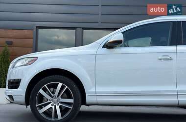 Внедорожник / Кроссовер Audi Q7 2014 в 