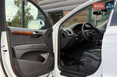 Внедорожник / Кроссовер Audi Q7 2014 в 