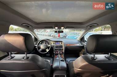 Внедорожник / Кроссовер Audi Q7 2014 в 
