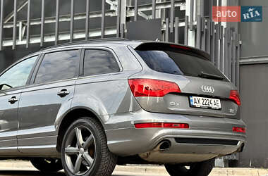 Внедорожник / Кроссовер Audi Q7 2013 в 