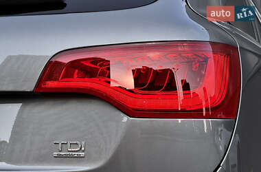 Внедорожник / Кроссовер Audi Q7 2013 в 