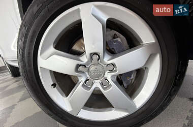 Внедорожник / Кроссовер Audi Q7 2013 в 
