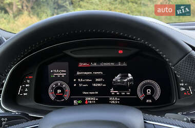 Внедорожник / Кроссовер Audi Q7 2020 в 