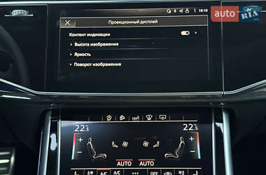 Внедорожник / Кроссовер Audi Q7 2020 в 