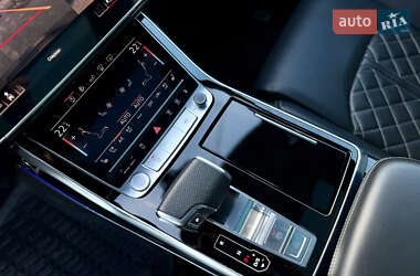 Внедорожник / Кроссовер Audi Q7 2020 в 