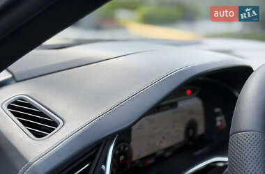 Внедорожник / Кроссовер Audi Q7 2020 в 