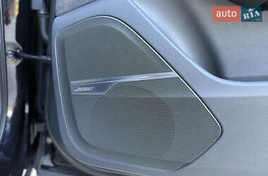 Внедорожник / Кроссовер Audi Q7 2020 в 