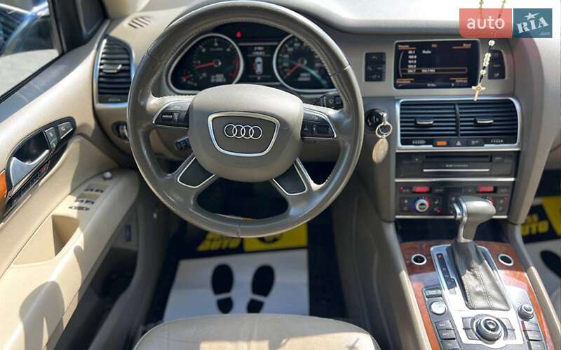 Позашляховик / Кросовер Audi Q7 2014 в Івано-Франківську