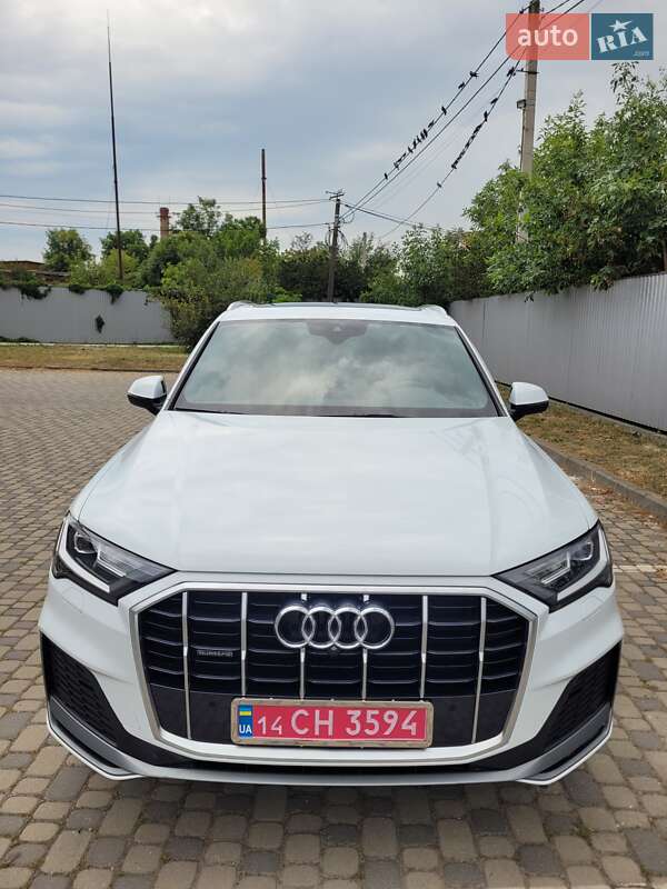Внедорожник / Кроссовер Audi Q7 2020 в Ивано-Франковске
