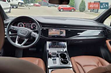 Внедорожник / Кроссовер Audi Q7 2020 в 