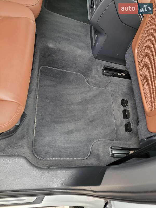 Внедорожник / Кроссовер Audi Q7 2020 в Ивано-Франковске