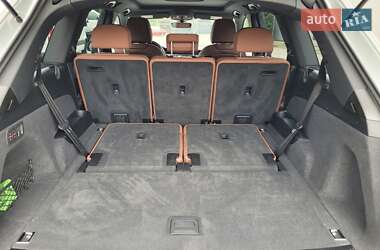 Внедорожник / Кроссовер Audi Q7 2020 в 