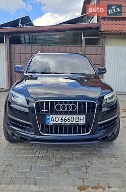 Внедорожник / Кроссовер Audi Q7 2011 в 