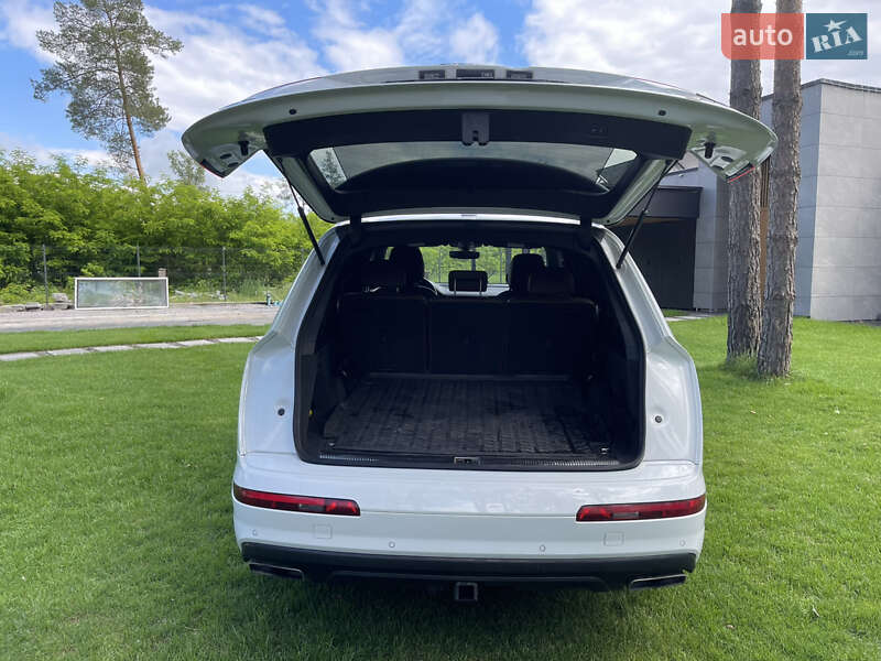 Позашляховик / Кросовер Audi Q7 2017 в Гореничах фото 20 Позашляховик / Кросовер Audi Q7 2017 в Гореничах